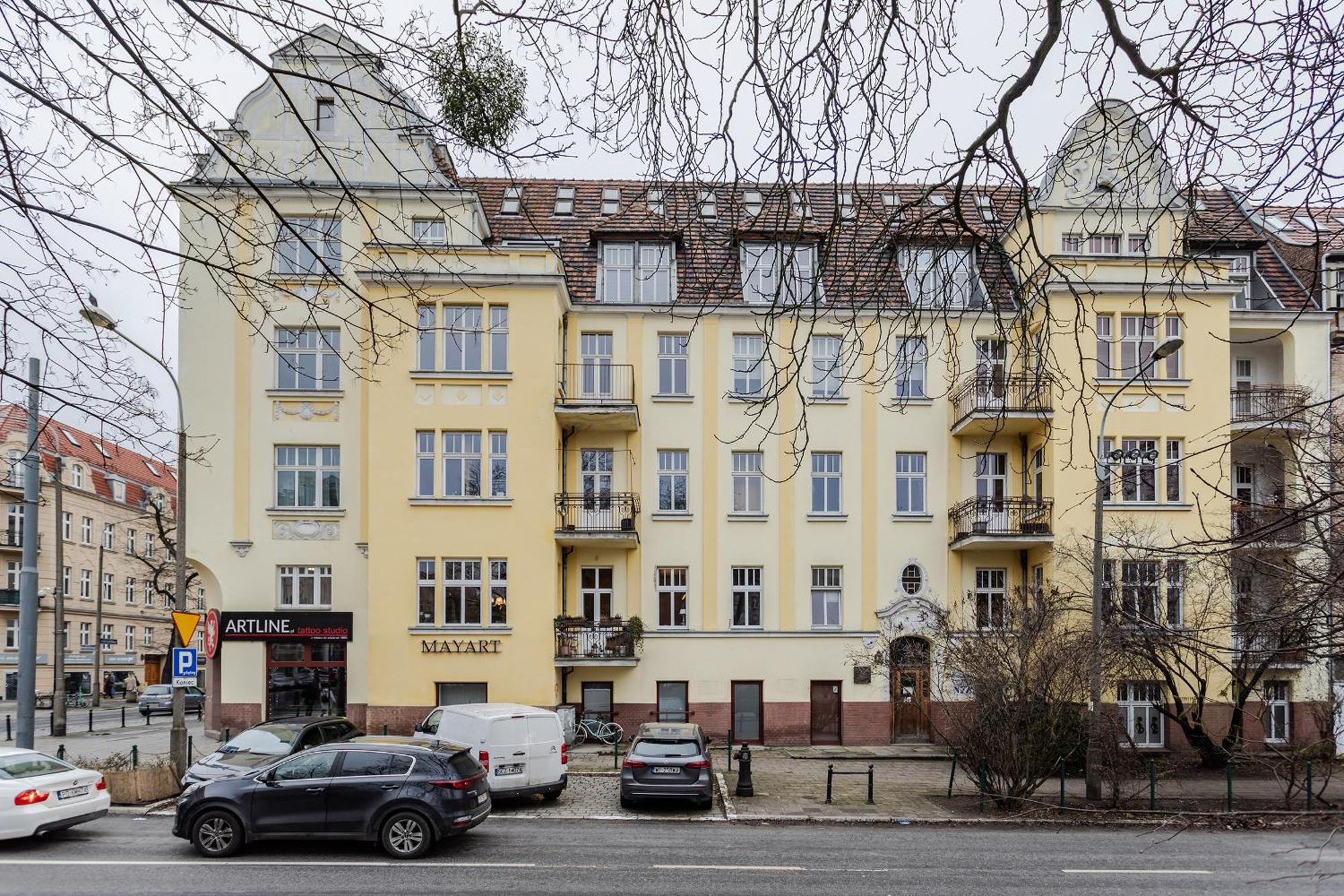 Nowoczesne I Stylowe Studia Very Berry W Poznaniu By Noclegi Renters Luaran gambar