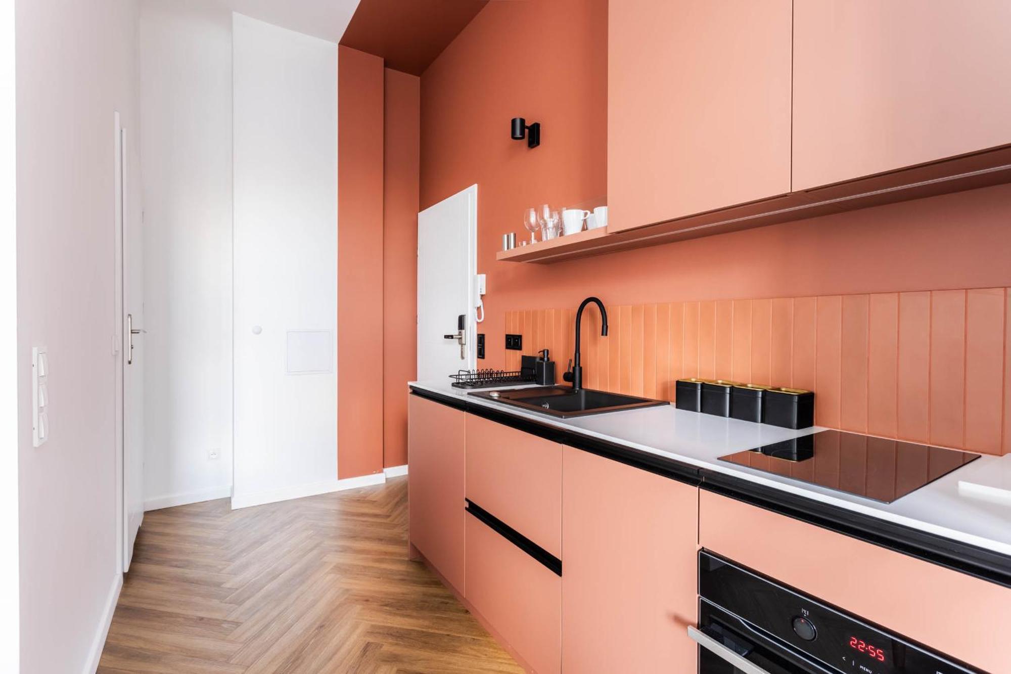 Nowoczesne I Stylowe Studia Very Berry W Poznaniu By Noclegi Renters Luaran gambar